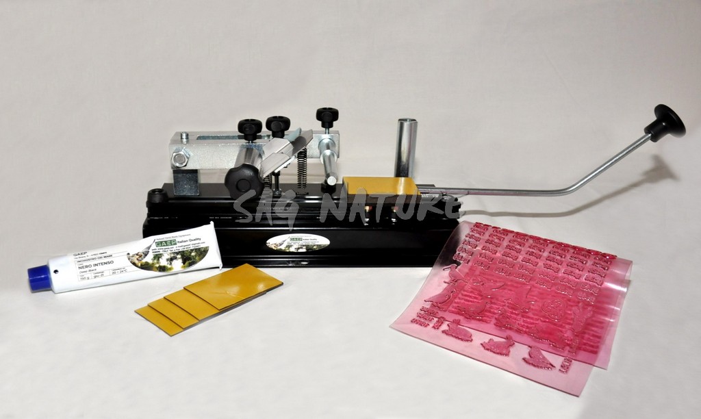 3301048 - STAMPATRICE MANUALE MOD. LINEAR COMPLETA DI 1 CALIBRO + KIT COMPLETO - GAEP