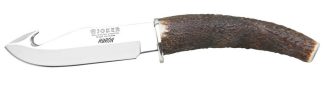 1201775 - COLTELLO CON SCUOIATORE CON MANICO IN CORNO DI CERVO LAMA 11 CM PESO 140 GR - COMPLETO DI FODERO - JOKER CC74