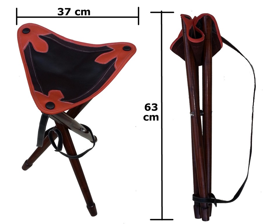 1709010 - SGABELLO TREPIEDE IN LEGNO E SEDUTA IN PELLE ED INSERTI ARANCIO CON TRACOLLA PER IL TRASPORTO - SAG NATURE
