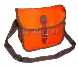 0302029 - BORSA IN POLIESTERE MIS. 24X24X8 CM - DISPONIBILE IN COLORE ARANCIONE - VERDE O MARRONE - SAG NATURE