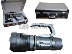 0806236 - LAMPADA-TORCIA C25 MARTIDEN 2000 LM - DISTANZA DI ILLUMINAZIONE 600 MT - PESO 1174 G - SAG NATURE