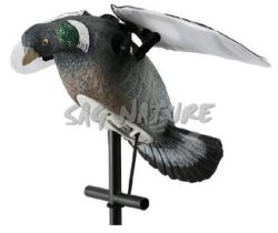 1713032 - COLOMBACCIO ALI BATTENTI PREDISPOSTO P/TELECOMANDO ALIMENTATO CON 4 BATTERIE AA STILO - ART. LUCKY PIEGON FLAPPER