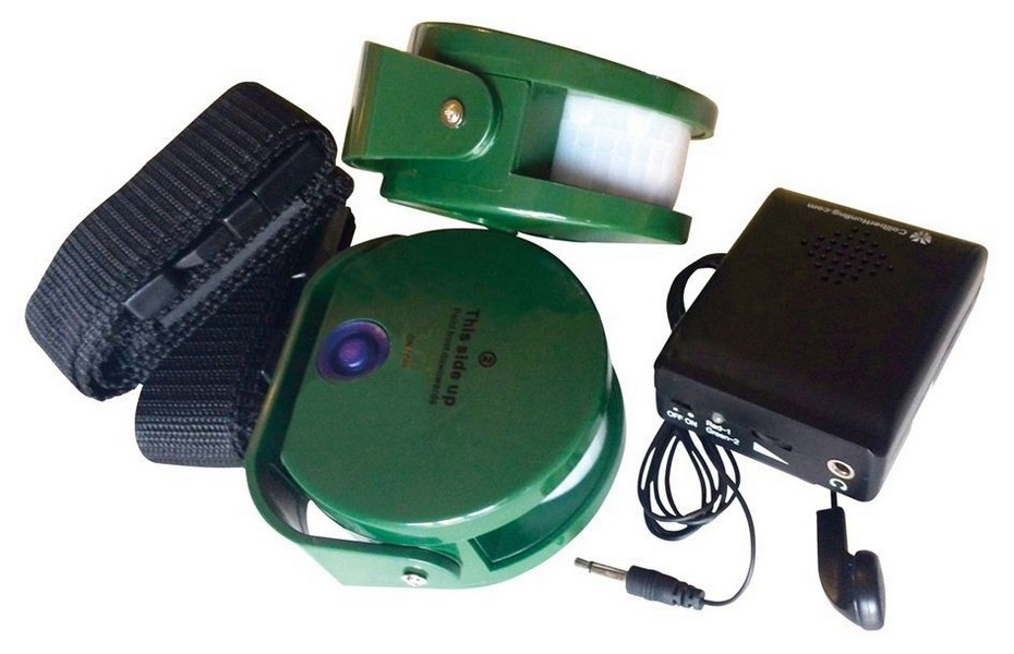 0801002 - KIT SISTEMA DI RILEVAMENTO DEL MOVIMENTO CON SENSORE - HUNTING ALARM 2 - CINGHIALE ED ALTRI UNGULATI