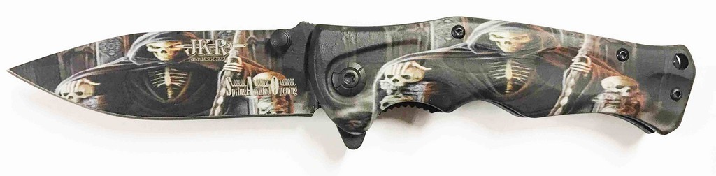1203247 - COLTELLO PIEGHEVOLE ASSISTITO A MOLLA CON MANICO IN ALLUMINIO E MOTIVI MORTE LAMA 8,5 CM - JKR667